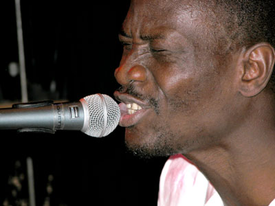 Papa Jiby Bâ, chanteur